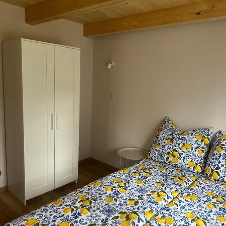 Wiejski Raj- アパート ポラニツァ・ズドゥルイ