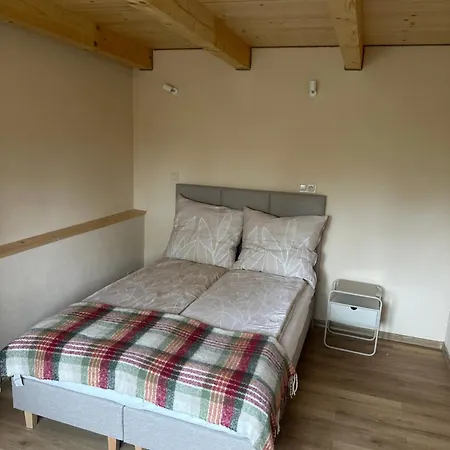 アパート Wiejski Raj- ポラニツァ・ズドゥルイ