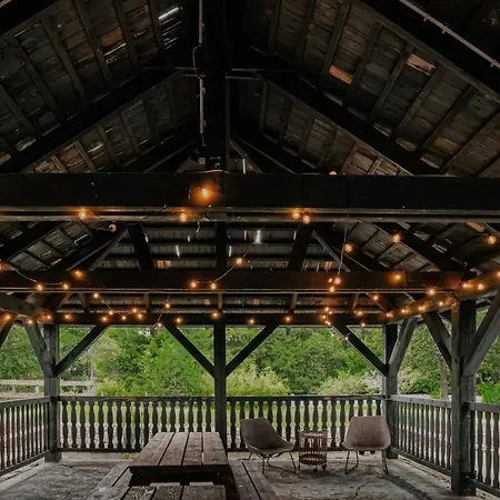Wiejski Raj- *
